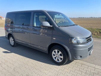 VW T5 Carawelle 2,0tdi 103kw DSG rok 2013 - 4