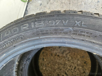 245/40R18 97V XL Weatherproof NOKIAN - 4