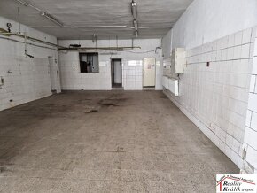 Skladovací prostory o výměře 700m2, 3km od Kutné - 4