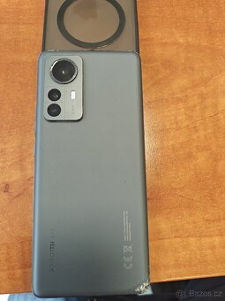 Xiaomi 12 Pro 12+4 ram 256G - 4