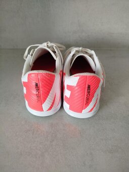 SÁLOVKY NIKE MERCURIAL VAPOR 15 CLUB IC - 4