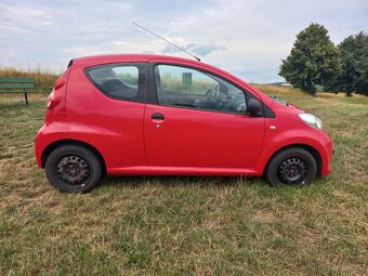 Peugeot 107 - 4