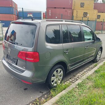 VW Touran 1.4 TSI TEAM, 7 míst dovoz Švýcarsko - 4