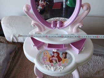 Smoby Disney Princess Toaletní stolek s židličkou - 4