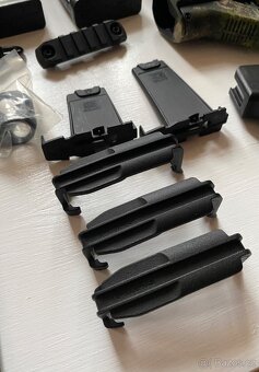 Mix věcí, magpul, bcm, custom gear, Lancer, Clawgear - 4