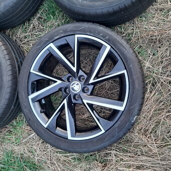 Vega Alu kola Škoda Scala Kamiq Monte Carlo pneu 215/45/18 - 4