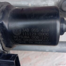 Motorek stěračů s táhly,Passat B7 - 4