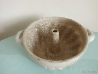 Starožitná bábovková forma s patinou - 4