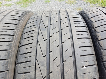 Letní pneu Hankook 235/50/19 99V - 4