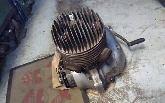 Motor Jawa Kyvacka,250. - 4
