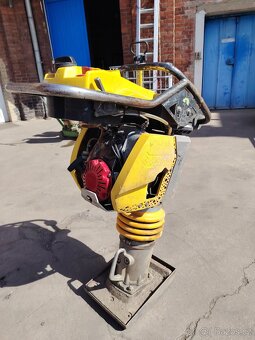 Pěch Bomag BT65 - 4