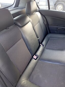 Opel Astra 17 CDTI 16V - 4