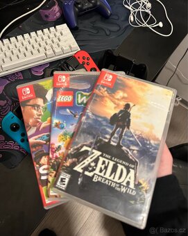 Nintendo Switch - 4