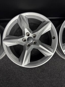 Alu Audi Q7 5x112 19” - 4