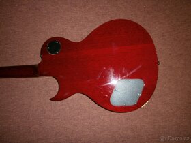 Prodám na zakázku stavěnou elektrickou kytaru Les Paul - 4