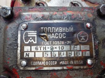 prodám tlakové lahve, vstřikovací čerpadlo, hlavu na motor.. - 4
