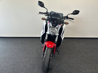 Honda CB 650F - 4