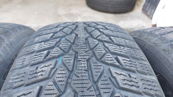 Zimní pneu 205/60 R16 Nokian - 4
