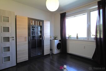 Prodej bytu 4+1 s lodžií, šatnou, 88 m2 - Teplá centrum - 4