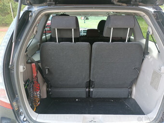 Mitsubishi Grandis 2.0 D 2007 - 4