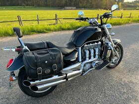Triumph Rocket - 4