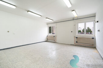Pronájem, komerční prostor, Školní ul., České Budějovice, 31 - 4