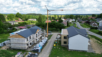 Věžový jeřáb LIEBHERR 32H - pronájem - 4