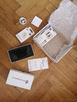 Prodám plně funkční iPhone SE 2020 64GB, Black - 4