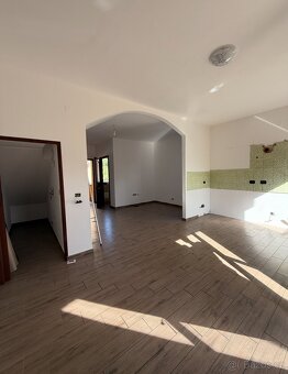 Prodej domu na Sardinii – Sorso, 5 km od pláže - 4