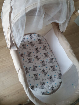 Hudební kolotoč, dále cestovní postýlka, monitor dechu - 4