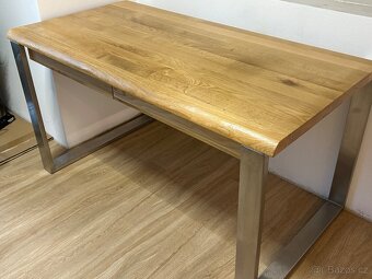 Psací stůl s nerezovou podnoží a masivní dubovou deskou - 4