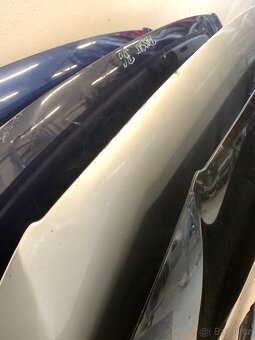 VW Passat B6, kapota - 4