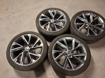 Alu kola 19" Škoda Superb Vega 5x112 s pneu 235/40R19 - 4