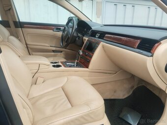VW Phaeton 3,2 benzín 184kw,4x4 auto na dily - 4