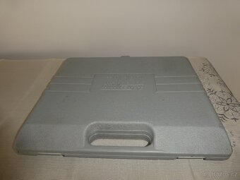 Sada vrtáků a bitů - 4