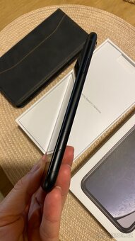 iPhone XR 64GB černý, top stav - 4
