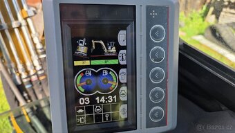 Prodám zánovní minirypadlo CAT 304e2 CR 4t - 4