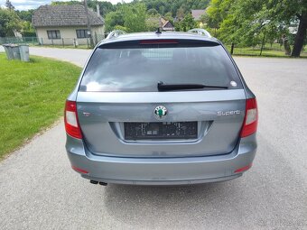 Škoda Superb 2.0 TDi 125kw DSG - 4