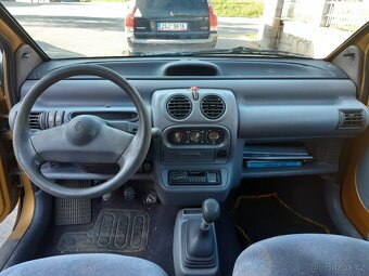Renault Twingo - 4
