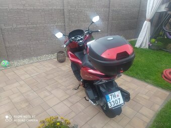 Skútr Honda PCX - 4
