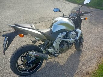 Kawasaki Z750 - 4