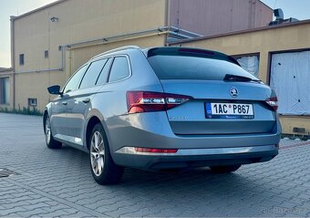 Škoda Superb 2017 DSG - 4