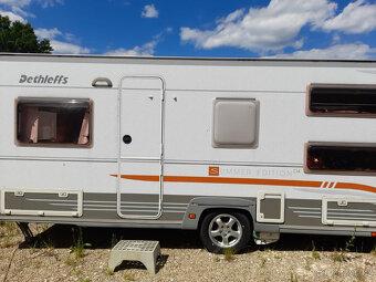 DETHLEFFS OBYTNÝ KARAVAN - 4