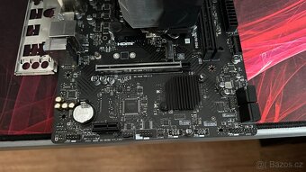 MSI PRO H610M-E DDR4 + i3-13100F (4C/8T) - 4