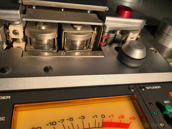 Magnetofon Studer A 810, studiový magnetofon, magnetofon5 - 4