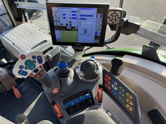 FENDT 828 Vario S4 Profi Plus - 4