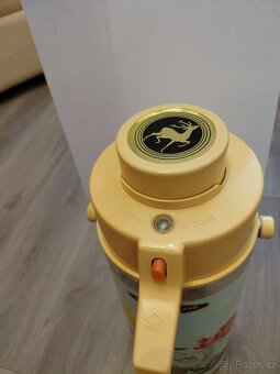 Pumpovací retro termoska + dvě zdarma - 4