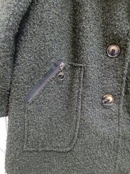 Dámský zelený zimní kabát s vlnou a kapucí, vel. L/XL - 4