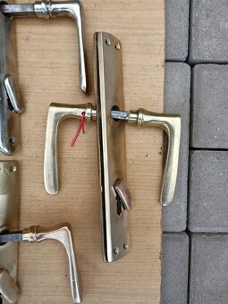 Kliky,mosazné kliky,kování,kování na dveře 2. - 4