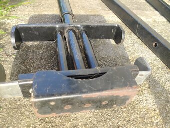 Zahrádka, zámek pedálů, tažný zařízení a hever - 4